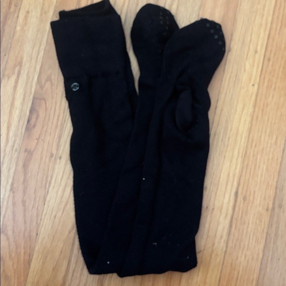 Black Knee-High Socks lululemon
